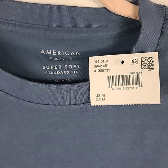 NWT American Eagle Women's Short Sleeve Blue 1977 T-shirt Sz M - Picture 3 of 5